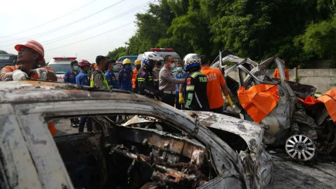 Polri Berhasil Identifikasi 11 Jenazah Korban Kecelakaan KM&nbsp;58