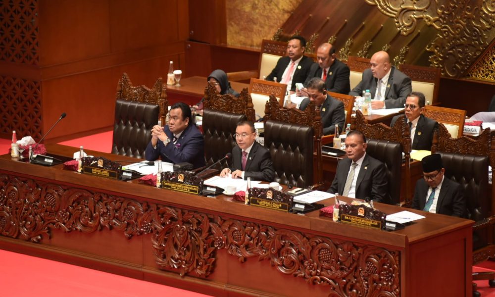 Atur Usia Pensiun, Revisi UU Kepolisian Disahkan Menjadi RUU Usul Inisiatif DPR&nbsp;RI