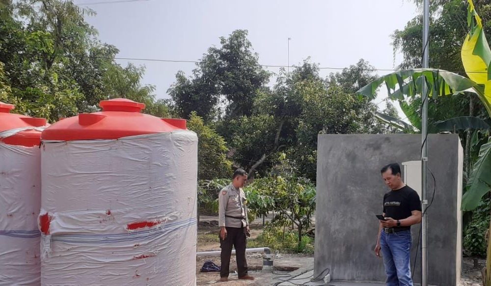 Antisipasi Krisis Air di Musim Kemarau Polres Ponorogo Bantu Warga Bangun Sumur&nbsp;Dalam.