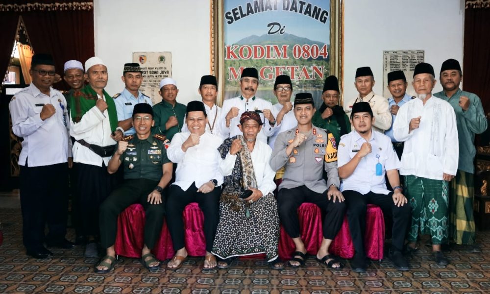 Sinergitas Ulama dan Umaro Magetan Terjalin Erat dalam Dzikir dan Istighosah&nbsp;Bersama.