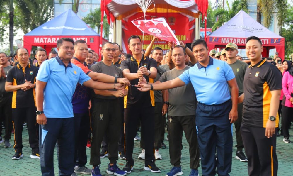 Polres Magetan Semarakkan HUT Bhayangkara ke-78 dengan Olahraga dan Berbagi&nbsp;Kebahagiaan.