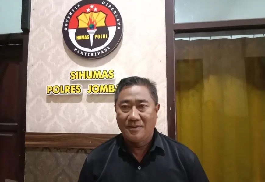 Peristiwa Perusakan Kaca Spion Bus Harapan Jaya di Jombang Berakhir&nbsp;Damai